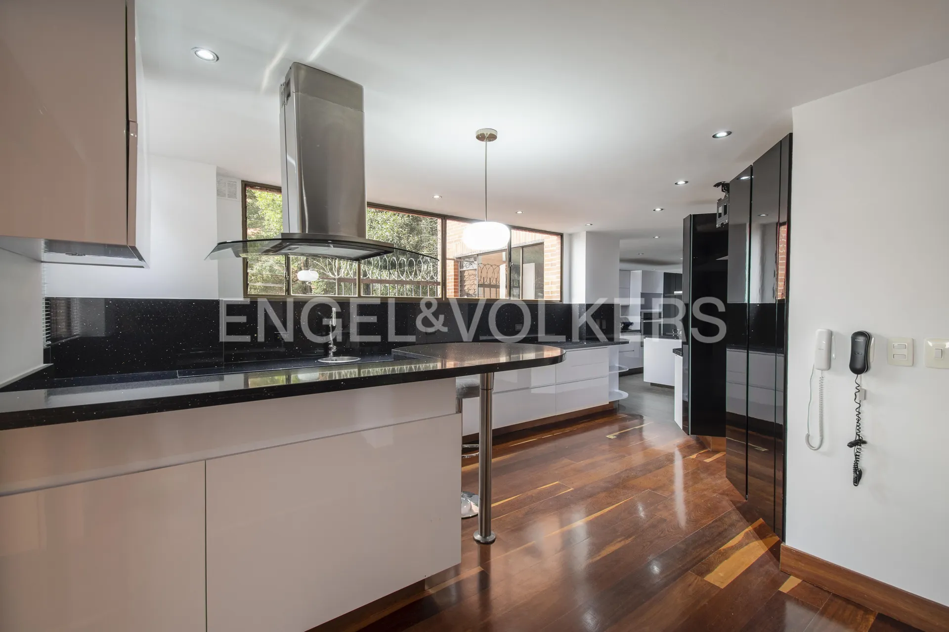 Apartamento en venta en Chicó Alto, Bogotá · foto 7 de 17