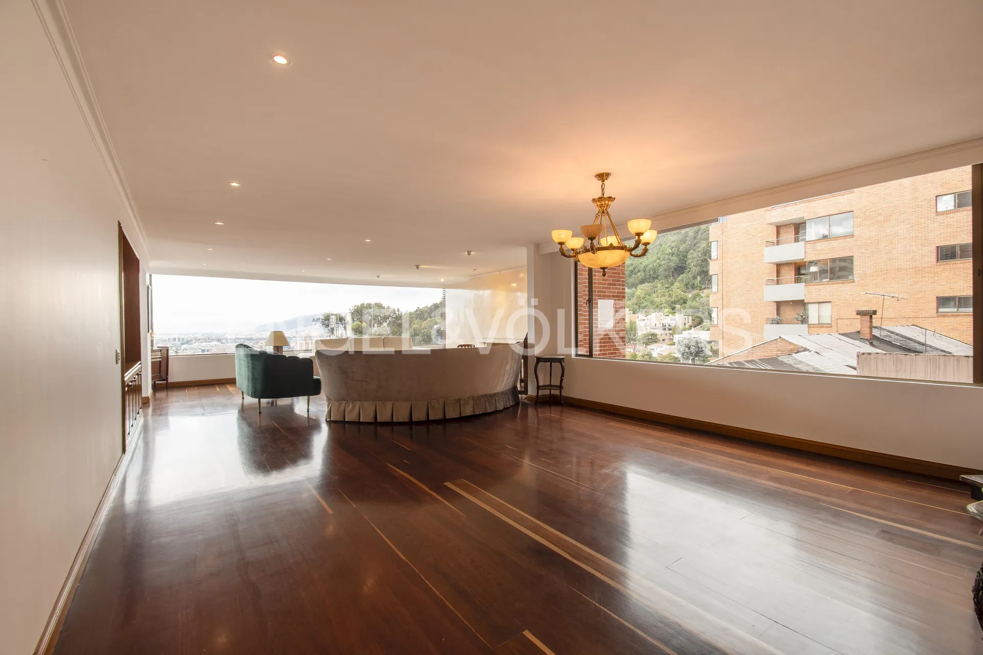 Apartamento en venta en Chicó Alto, Bogotá · foto 3 de 17