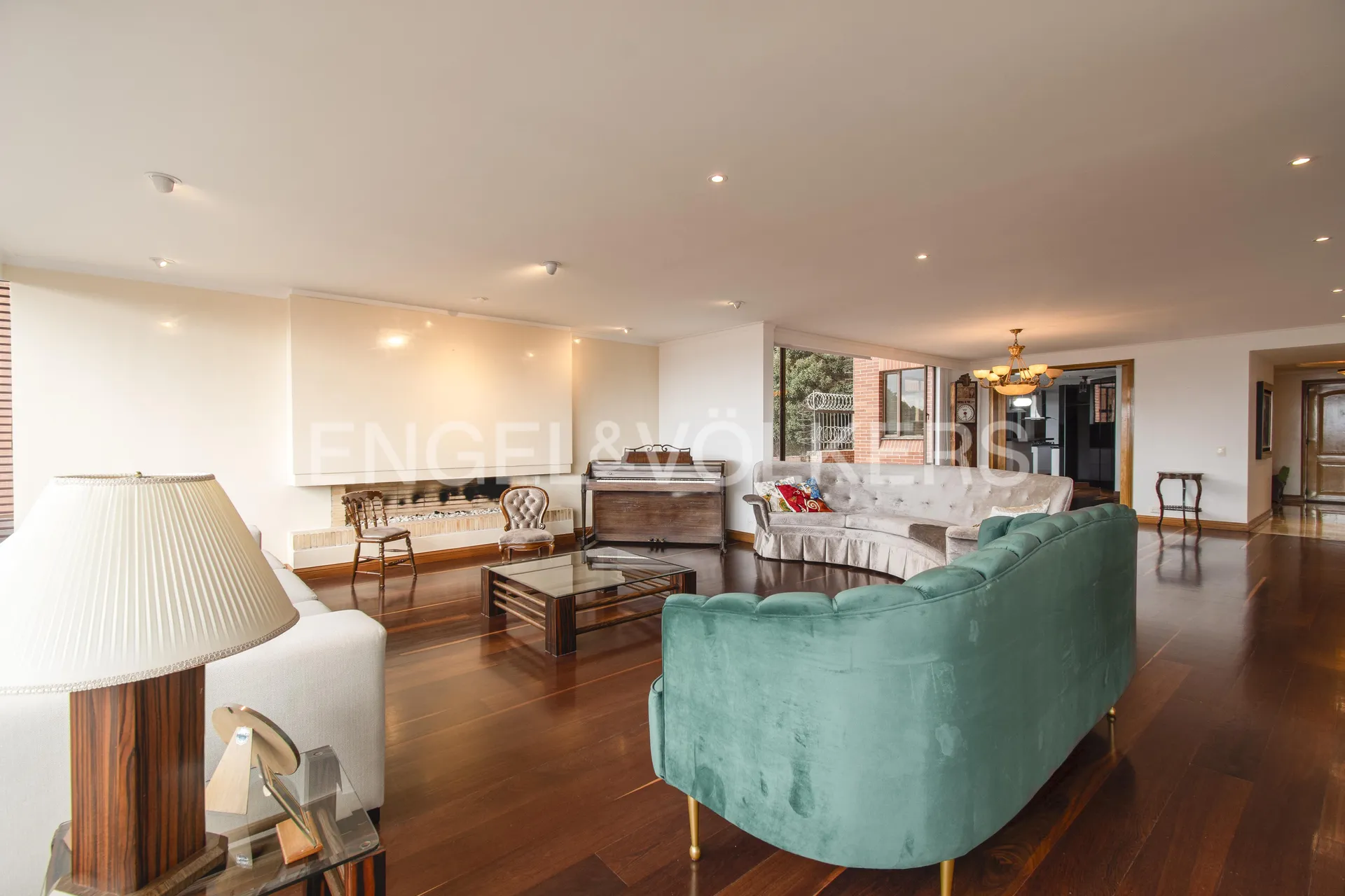 Apartamento en venta en Chicó Alto, Bogotá · foto 2 de 17