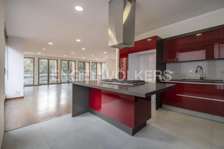 Apartamento de 3 alcobas en venta en La Cabrera, Bogotá, 270 m² · foto 6 de 15