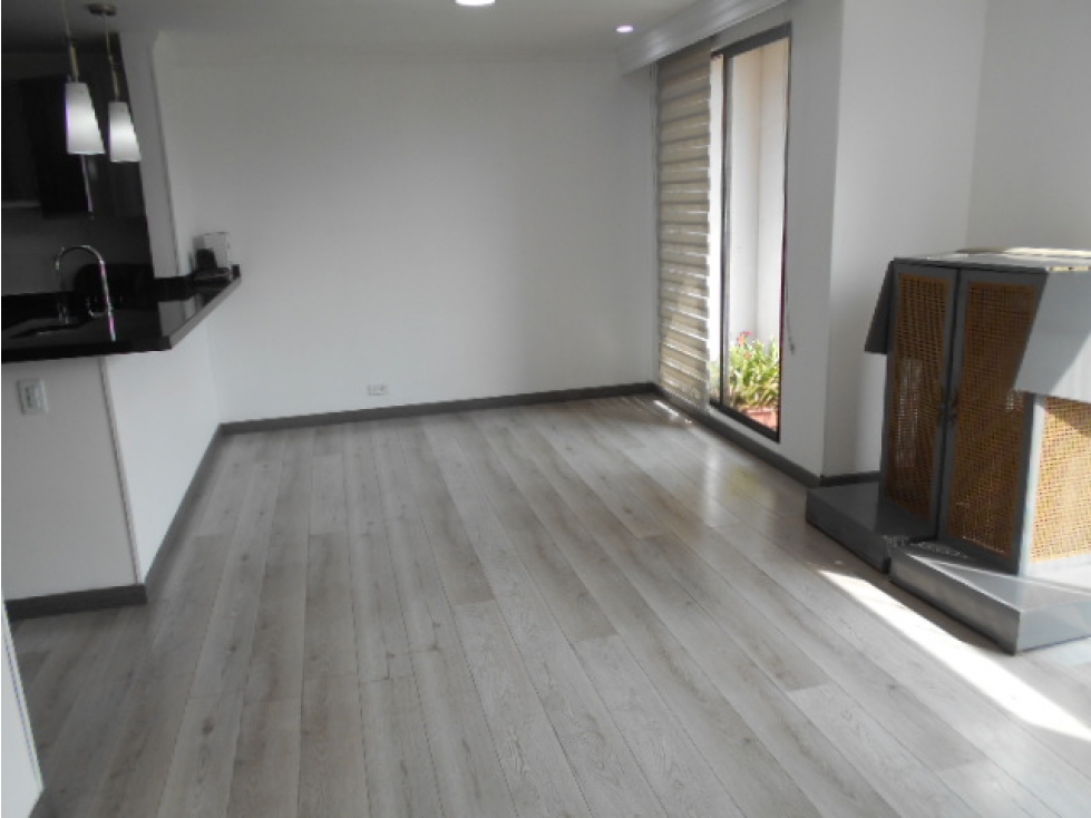 Apartamento en venta en Ciudad Salitre Occidental, Bogotá · foto 3 de 24