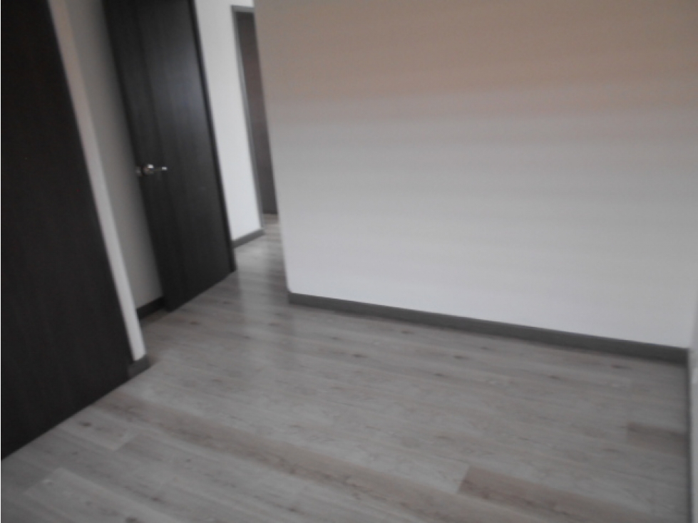 Apartamento en venta en Ciudad Salitre Occidental, Bogotá · foto 5 de 24