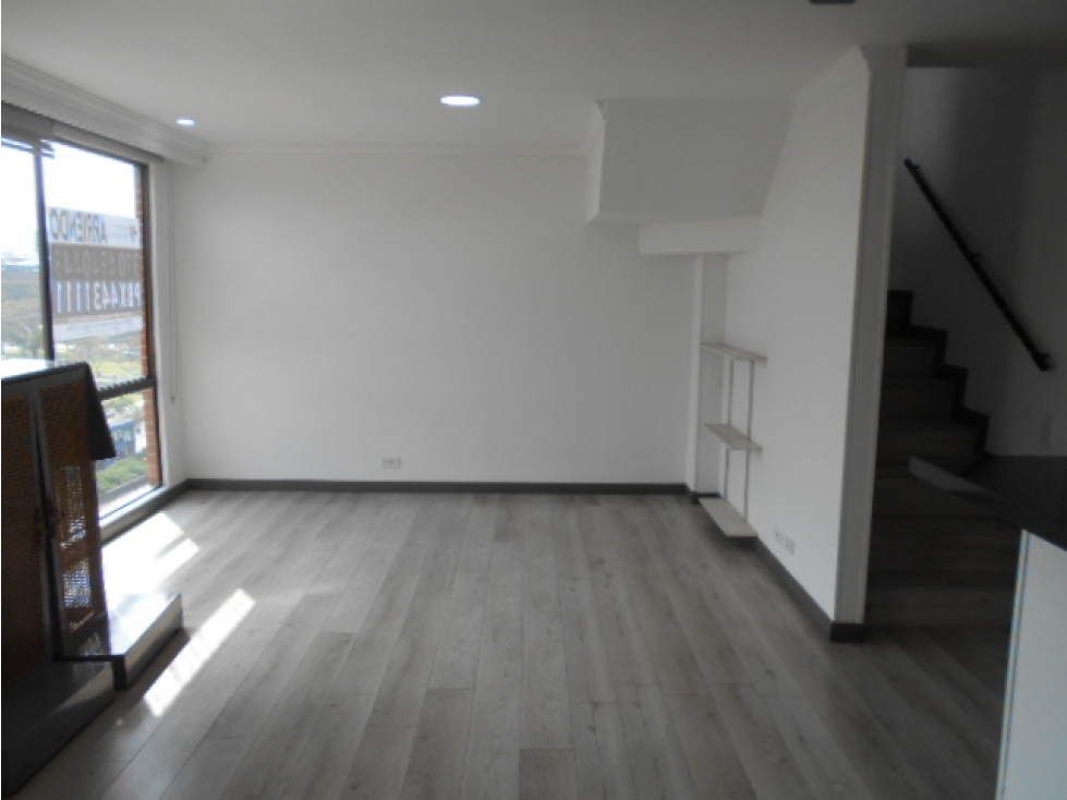 Apartamento en venta en Ciudad Salitre Occidental, Bogotá · foto 6 de 24