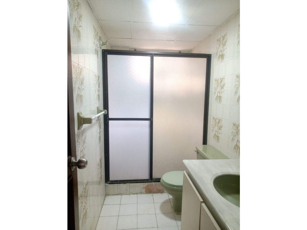 Apartamento de 3 alcobas en arriendo en El Country, Barranquilla, 121 m² · foto 22 de 23