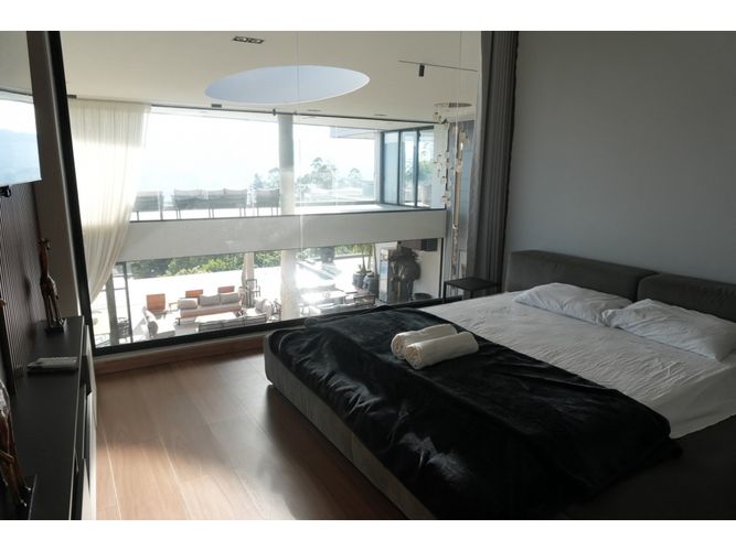 Casa de 12 alcobas en venta en Las Palmas, Medellín, 1550 m² · foto 17 de 24