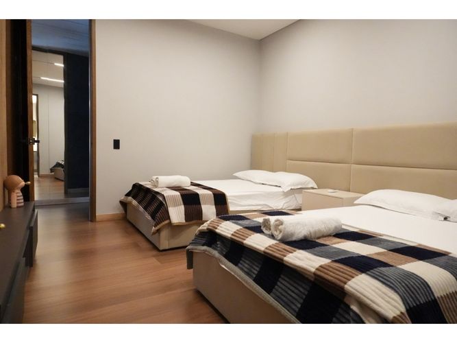 Casa de 12 alcobas en venta en Las Palmas, Medellín, 1550 m² · foto 21 de 24