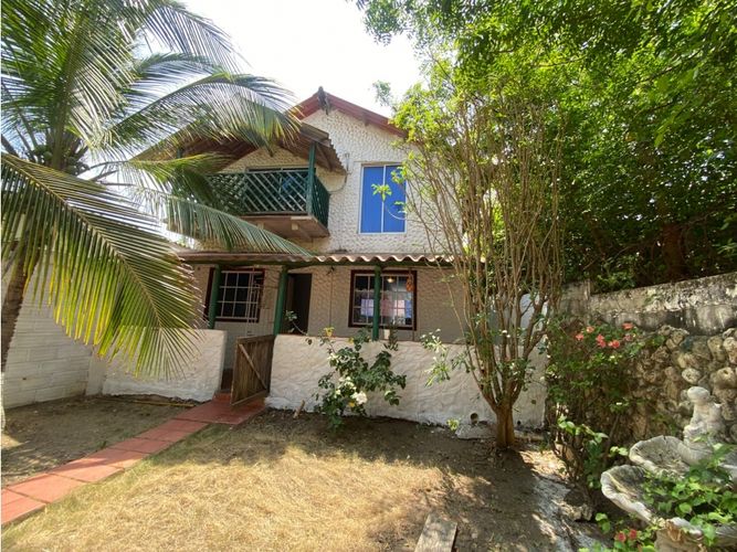 Casa de 3 alcobas en venta en Salgar, Puerto Colombia, 243 m² · foto 2 de 18