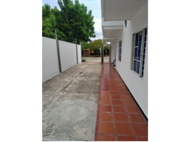 Casa de 3 alcobas en venta en El Muelle, Puerto Colombia, 84 m² · foto 3 de 13