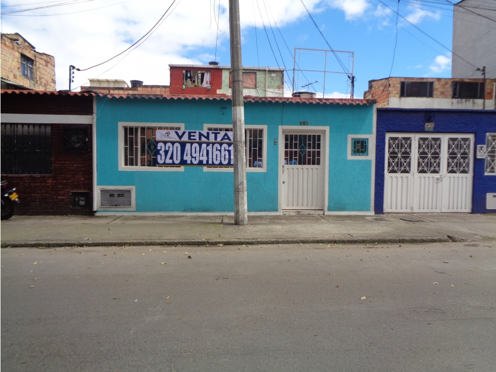 Casa en venta en Engativá, Bogotá · foto 2 de 17