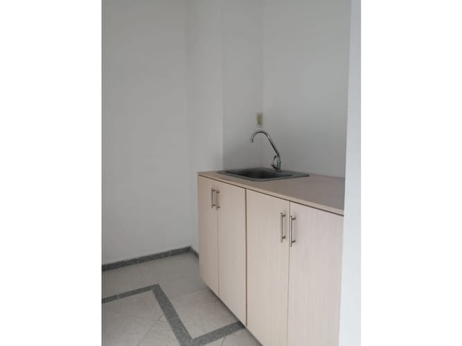 Oficina en arriendo en El Prado, Barranquilla, 58 m² · foto 2 de 11
