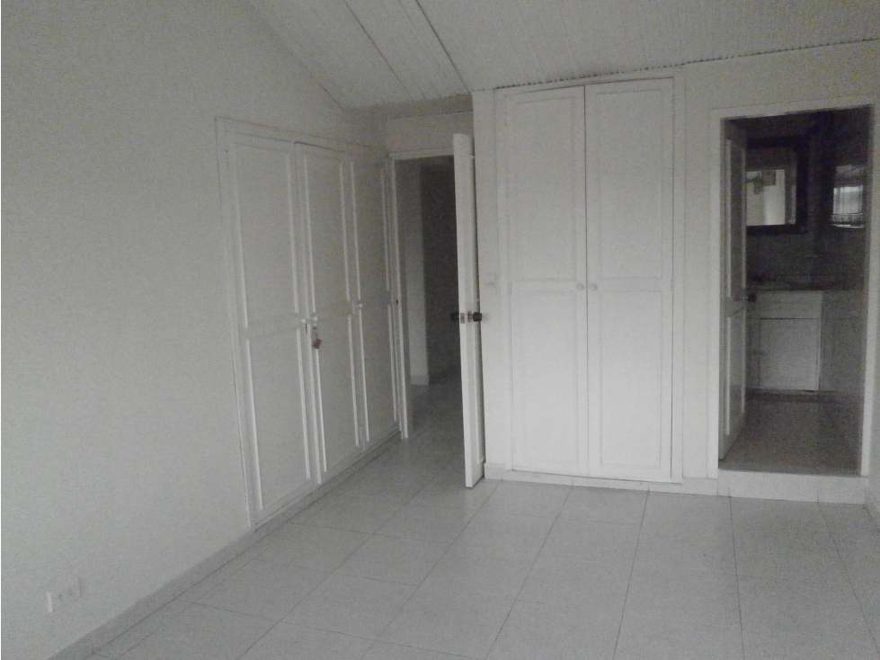 Casa en venta en La Esmeralda, Bogotá · foto 23 de 24