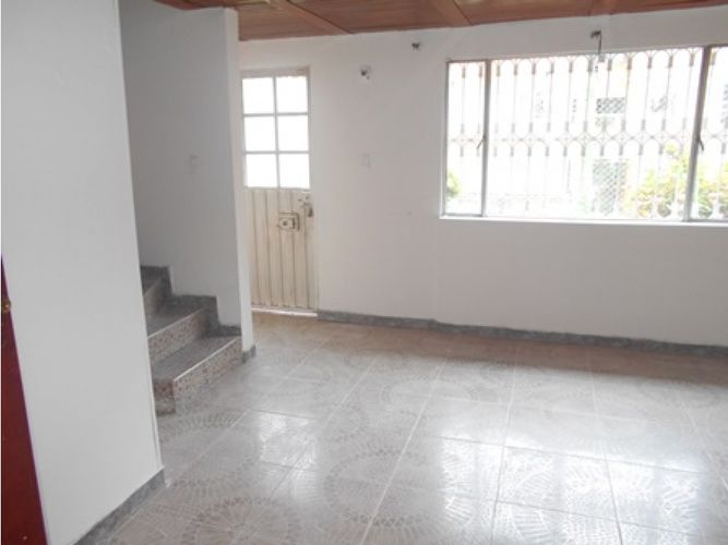 Casa de 3 alcobas en venta en Galicia Et Iii, Soacha, 72 m² · foto 4 de 24