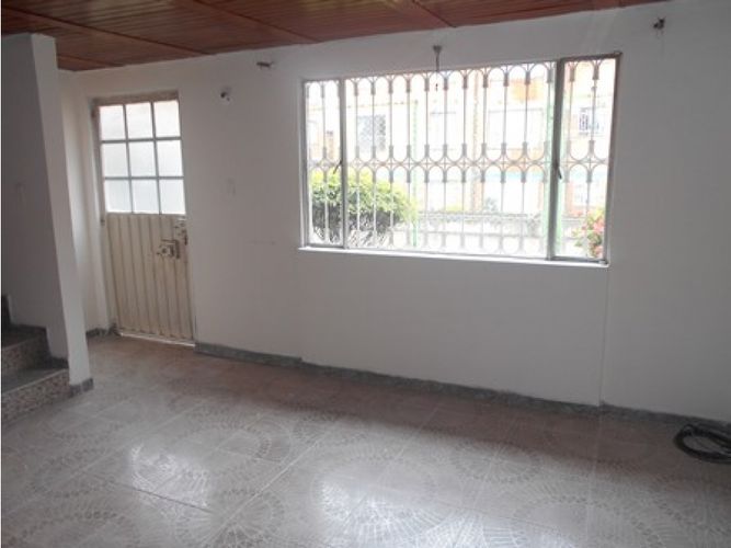 Casa de 3 alcobas en venta en Galicia Et Iii, Soacha, 72 m² · foto 14 de 24