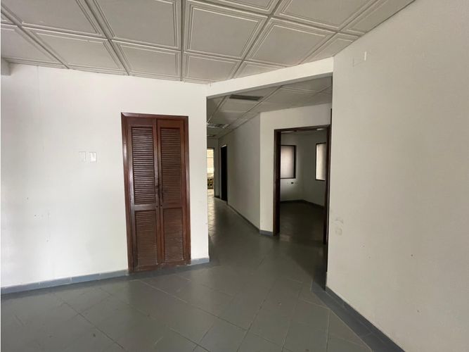 Bodega en arriendo en Villa San Pedro Iii, Barranquilla, 2075 m² · foto 7 de 10