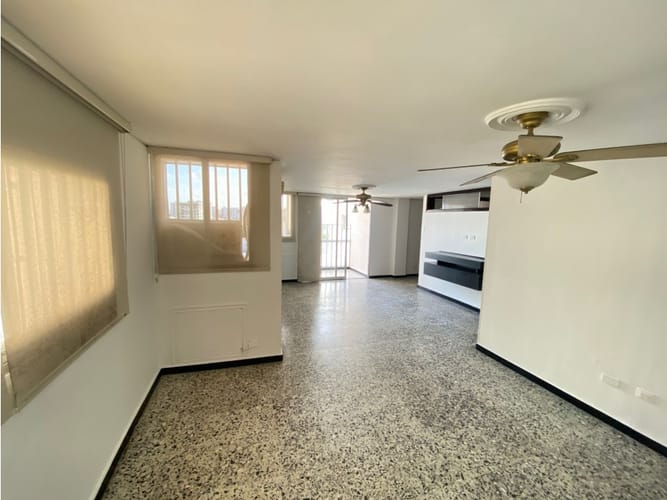 Apartamento de 3 alcobas en venta en Altos Del Prado, Barranquilla, 153 m² · foto 5 de 22