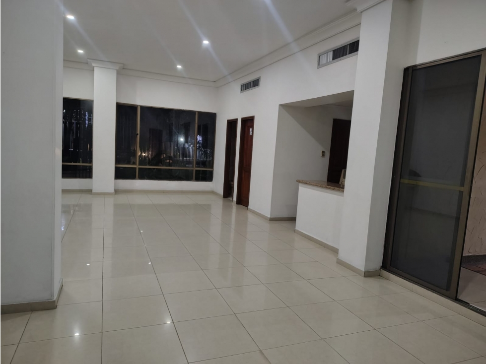 Apartamento en arriendo en Altos Del Prado, Barranquilla · foto 3 de 24