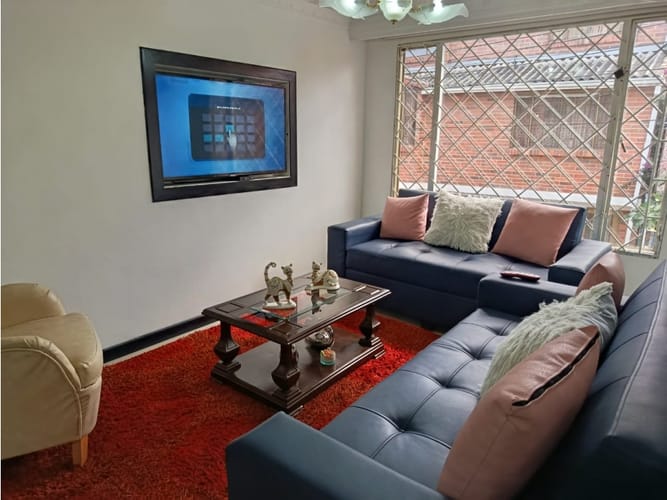 Casa de 2 alcobas en venta en Cr Los Alpes, Chía, 272 m² · foto 3 de 22