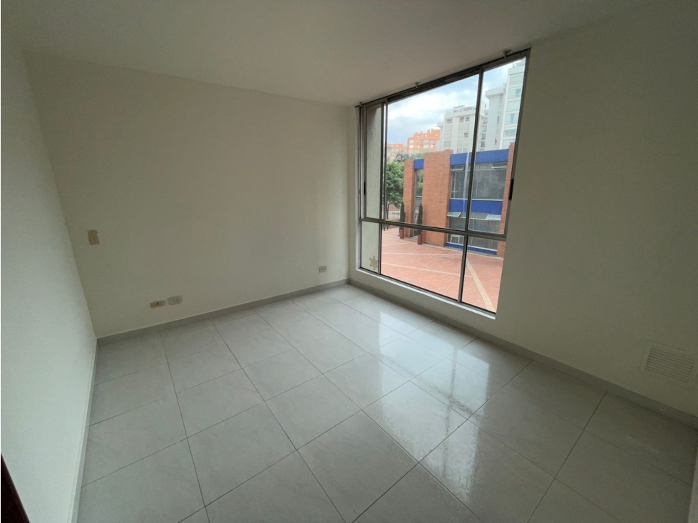 Apartamento en venta en Ciudad Salitre Occidental, Bogotá · foto 8 de 24