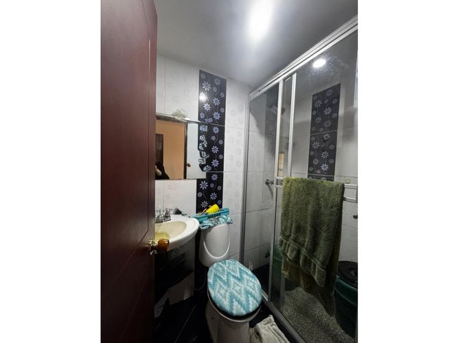 Casa de 7 alcobas en venta en Engativa Zona Urbana, Bogotá, 216 m² · foto 9 de 24
