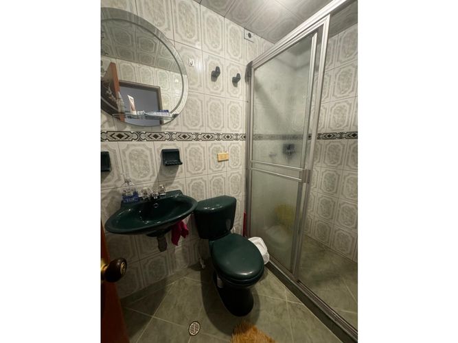 Casa de 7 alcobas en venta en Engativa Zona Urbana, Bogotá, 216 m² · foto 17 de 24