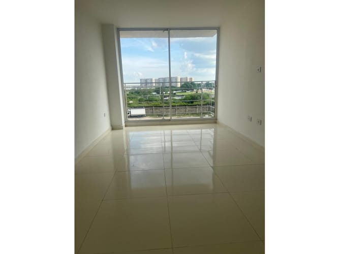 Apartamento de 3 alcobas en venta en Hipodromo, Soledad, 63 m² · foto 2 de 12
