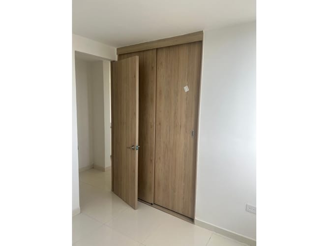 Apartamento de 3 alcobas en venta en Hipodromo, Soledad, 63 m² · foto 5 de 12