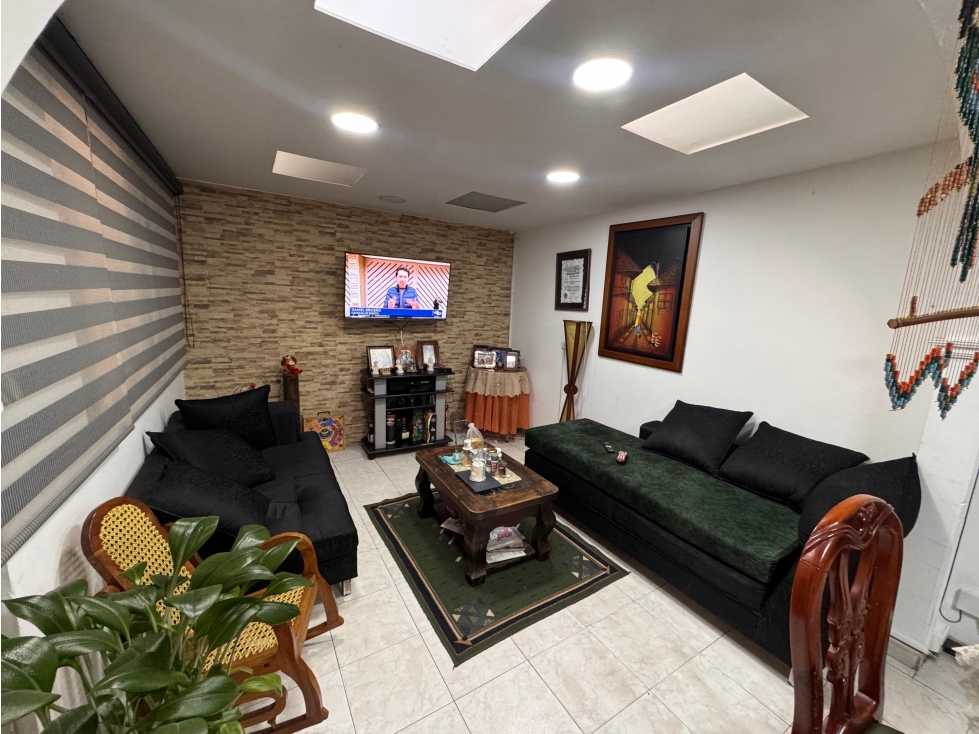 Casa en venta en Capellania, Bogotá · foto 6 de 24