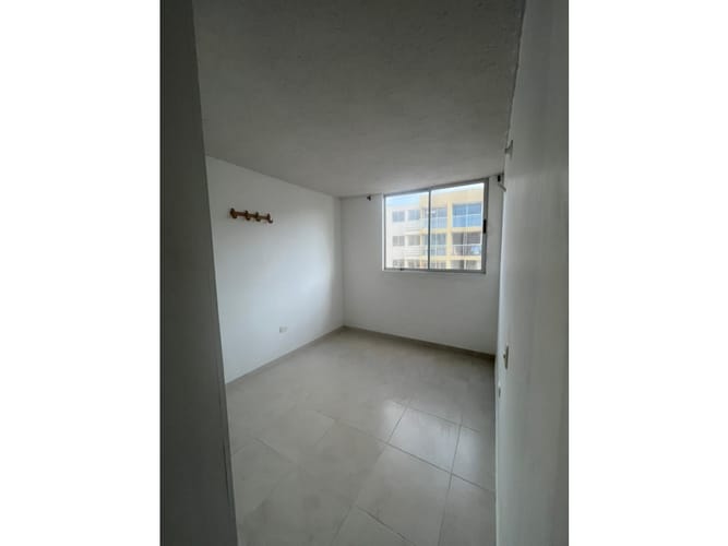 Apartamento de 2 alcobas en venta en Los Robles, Soledad, 59 m² · foto 7 de 11