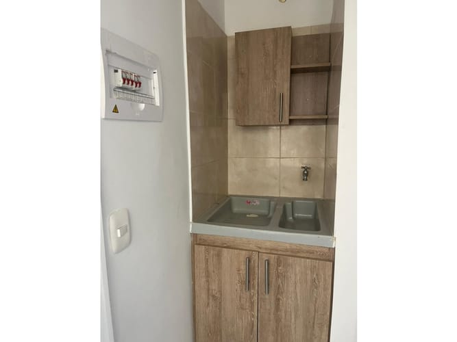 Apartamento de 2 alcobas en venta en Los Robles, Soledad, 59 m² · foto 11 de 11