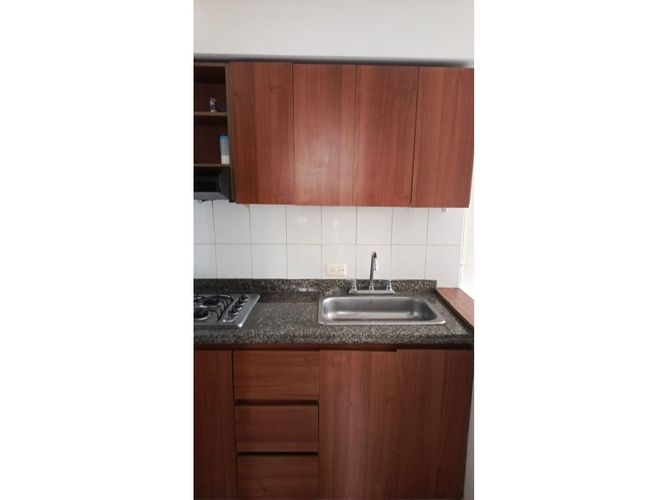Apartamento de 3 alcobas en venta en Soratama, Bogotá, 55 m² · foto 8 de 24