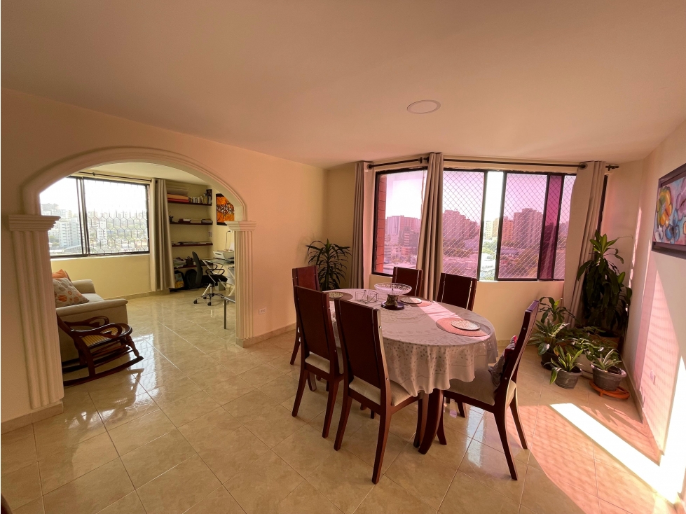 Apartamento en venta en Altos Del Prado, Barranquilla · foto 4 de 15