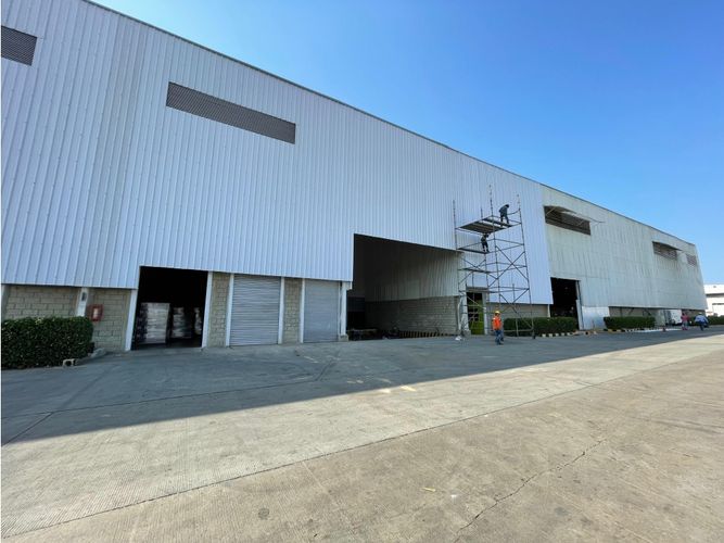 Bodega en arriendo en Juan Mina, Barranquilla, 1920 m² · foto 2 de 3