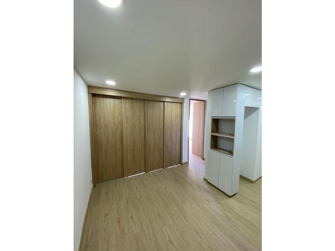 Apartaestudio en venta en El Redil, Bogotá, 35 m² · foto 13 de 15