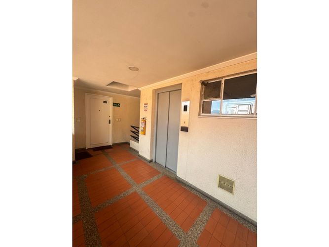 Apartamento en venta en Torres De Modelia, Bogotá · foto 2 de 22