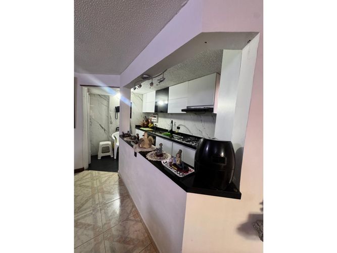 Casa de 4 alcobas en venta en Ciudad Salitre Occidental, Bogotá, 125 m² · foto 11 de 24