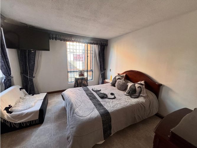 Casa de 4 alcobas en venta en Ciudad Salitre Occidental, Bogotá, 125 m² · foto 17 de 24