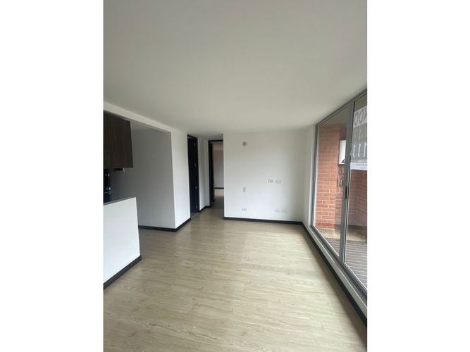Apartamento de 2 alcobas en arriendo en Condominio Campestre Alhambra, Madrid, 50 m² · foto 3 de 19