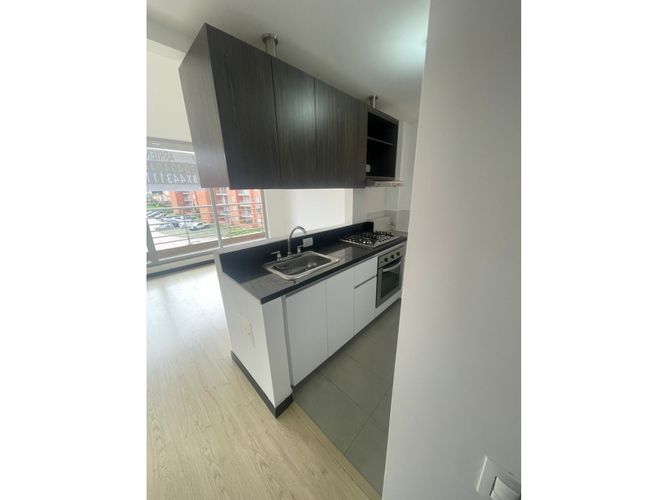 Apartamento de 2 alcobas en arriendo en Condominio Campestre Alhambra, Madrid, 50 m² · foto 6 de 19