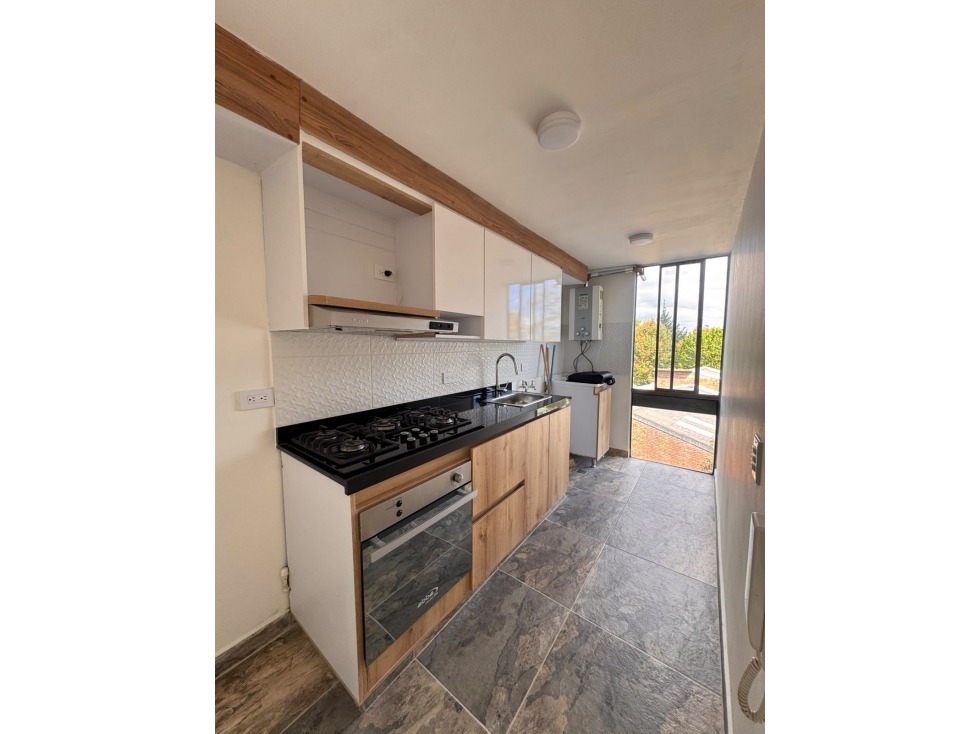 Apartamento en venta en Minuto De Dios, Bogotá · foto 5 de 18