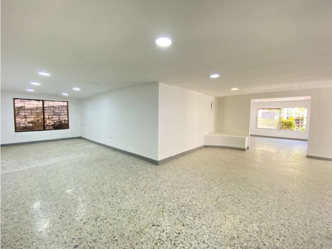 Oficina en arriendo en El Poblado, Barranquilla, 120 m² · foto 3 de 12