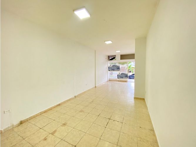 Local en arriendo en Olaya, Barranquilla, 32 m² · foto 2 de 5