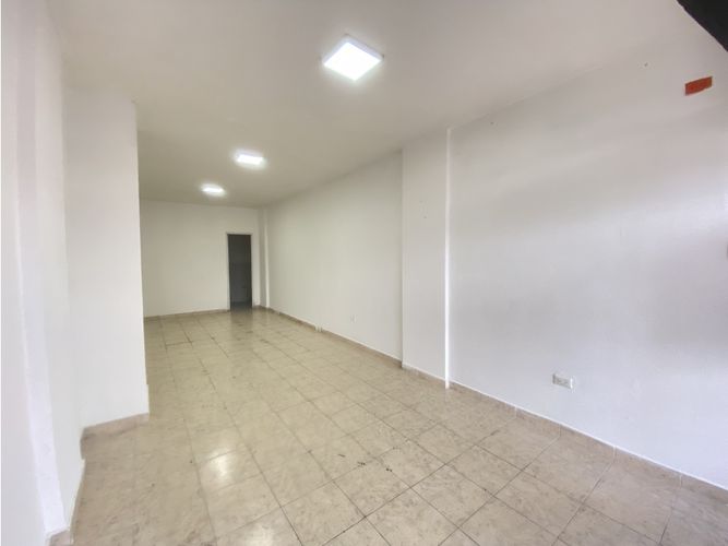 Local en arriendo en Olaya, Barranquilla, 32 m² · foto 3 de 5