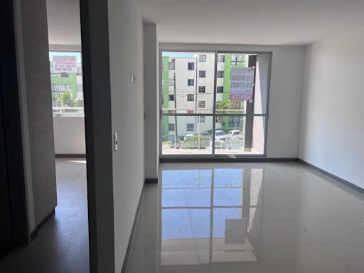 Apartamento de 2 alcobas en venta en Villas De La Madrid, Pereira, 72 m² · foto 4 de 14