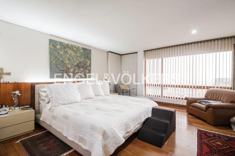 Apartamento de 4 alcobas en venta en El Seminario, Bogotá, 371 m² · foto 9 de 16