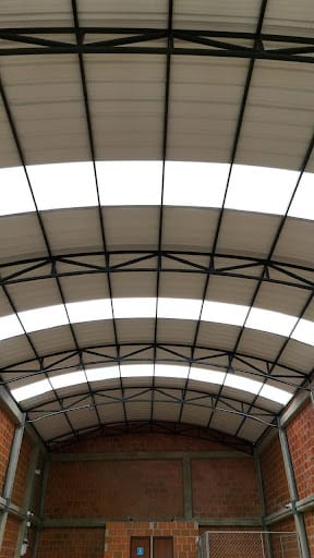 Bodega en arriendo en San Pedro, Cali, 200 m² · foto 4 de 5