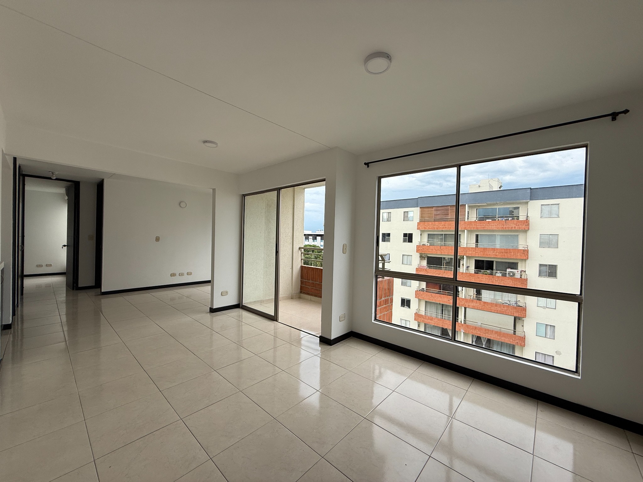 Apartment for rent in Valle del Lili, Cali