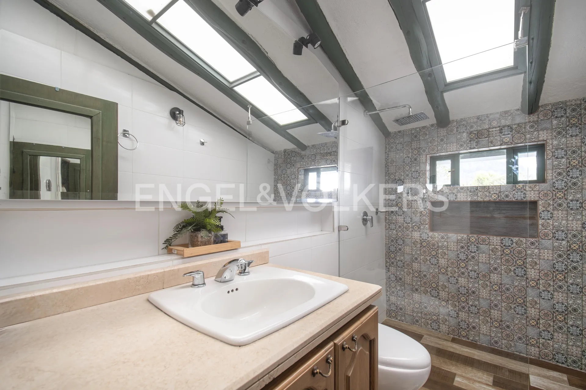 Casa en venta en Santa Barbara Alta, Bogotá · foto 8 de 13