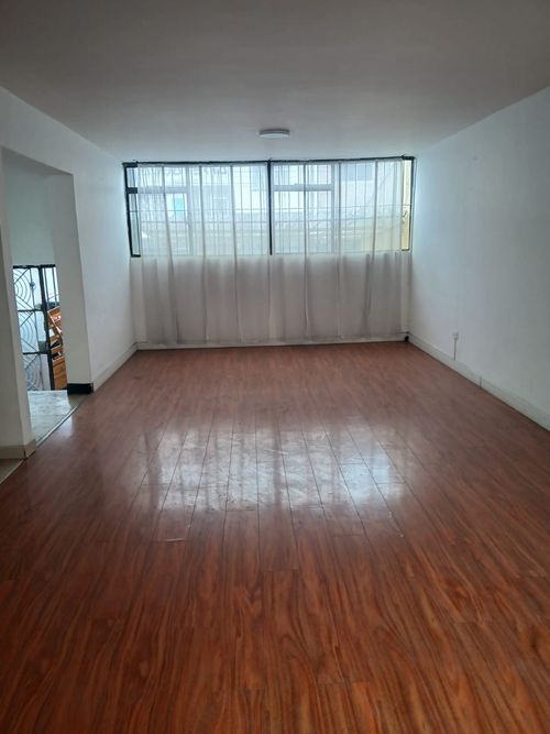 Casa en venta en Los Alcazares, Bogotá · foto 10 de 10