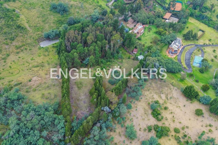 Lote en venta en Yerbabuena, Chía · foto 2 de 4