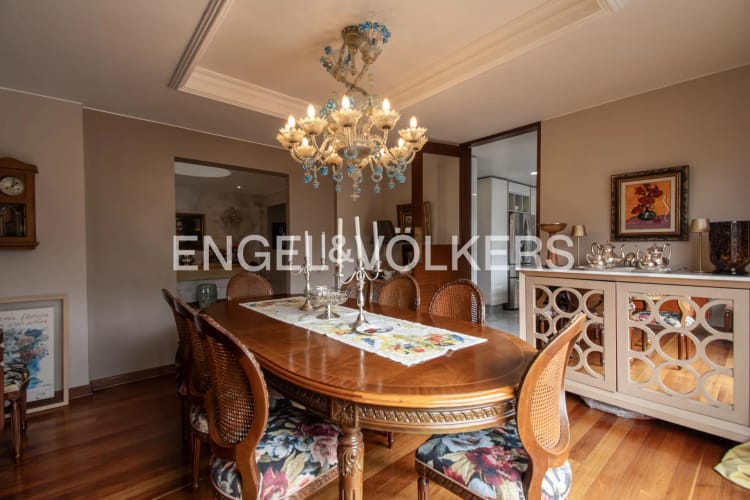 Apartamento de 3 alcobas en venta en Chico Norte, Bogotá, 227 m² · foto 6 de 16
